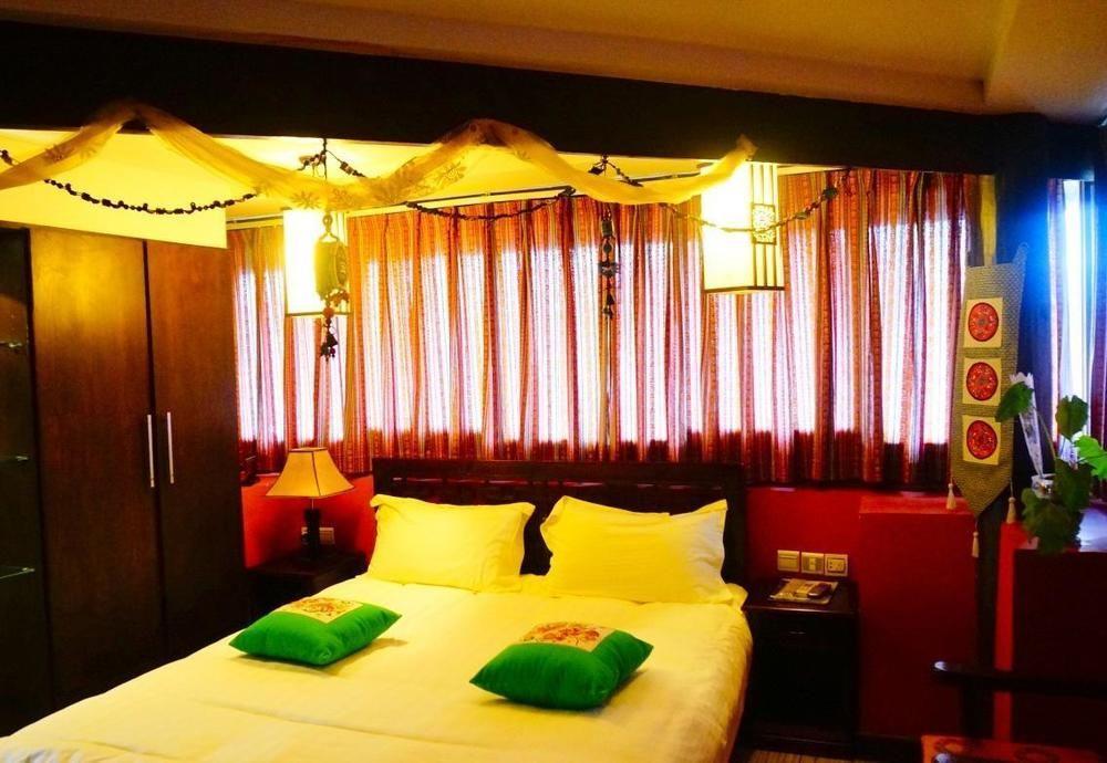 Lijiang Wangjia Courtyard Inn Esterno foto