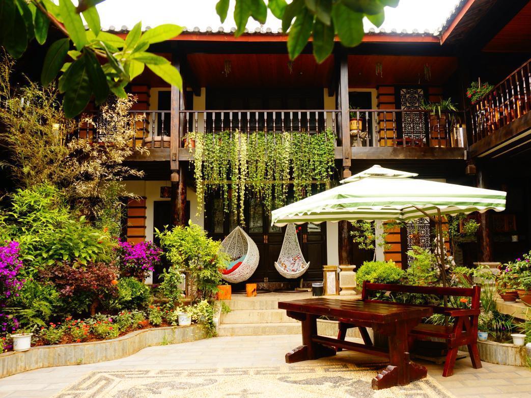 Lijiang Wangjia Courtyard Inn Esterno foto
