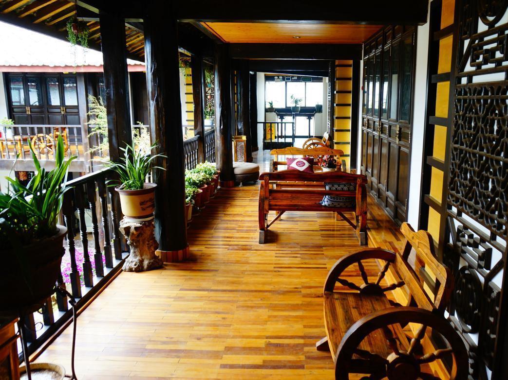 Lijiang Wangjia Courtyard Inn Esterno foto