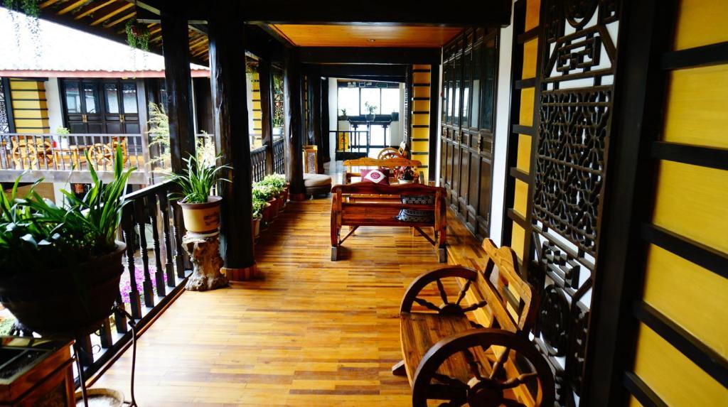 Lijiang Wangjia Courtyard Inn Esterno foto