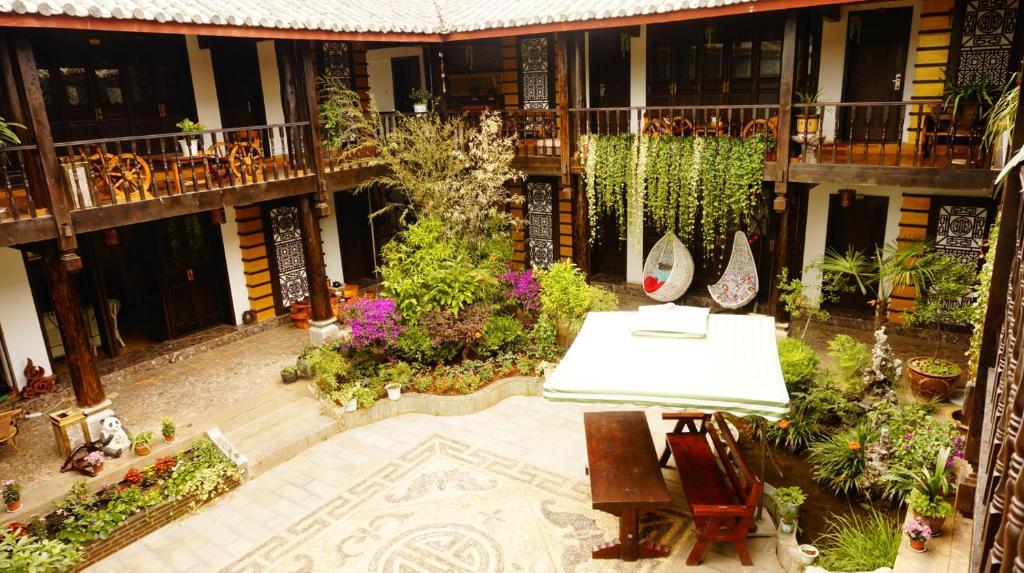 Lijiang Wangjia Courtyard Inn Esterno foto
