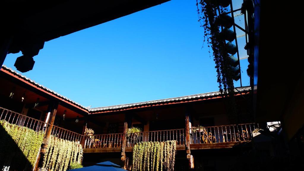 Lijiang Wangjia Courtyard Inn Esterno foto